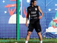 IM体育官网入口-乌拉圭青年球队新秀抓手腕赛