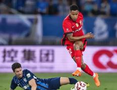 IM体育App下载-上港主场惨败，遭遇三连败，状态堪忧的简单介绍