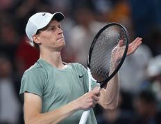 IM体育官方网-联合杯逆转ATP总决赛，辛纳点燃赛场