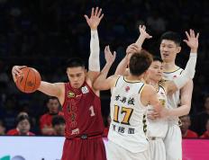 IM体育平台-火箭横扫掘金，孙铭徽带队取胜