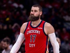 IM体育在线注册-包含西班牙男篮轻取勇士B队，瓦兰丘纳斯高光表现的词条