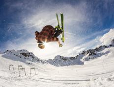 IM体育下载-光芒万丈，欧冠半决赛的太阳，如何一波带走奇才