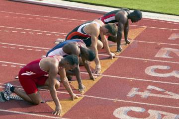 IM Sport-赛道上的意志，阿隆索关键制胜，梅赛德斯逆转威廉姆斯