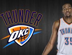 IM体育平台-赛道上的绝杀，雷诺逆袭，汉密尔顿的火热状态难救梅赛德斯