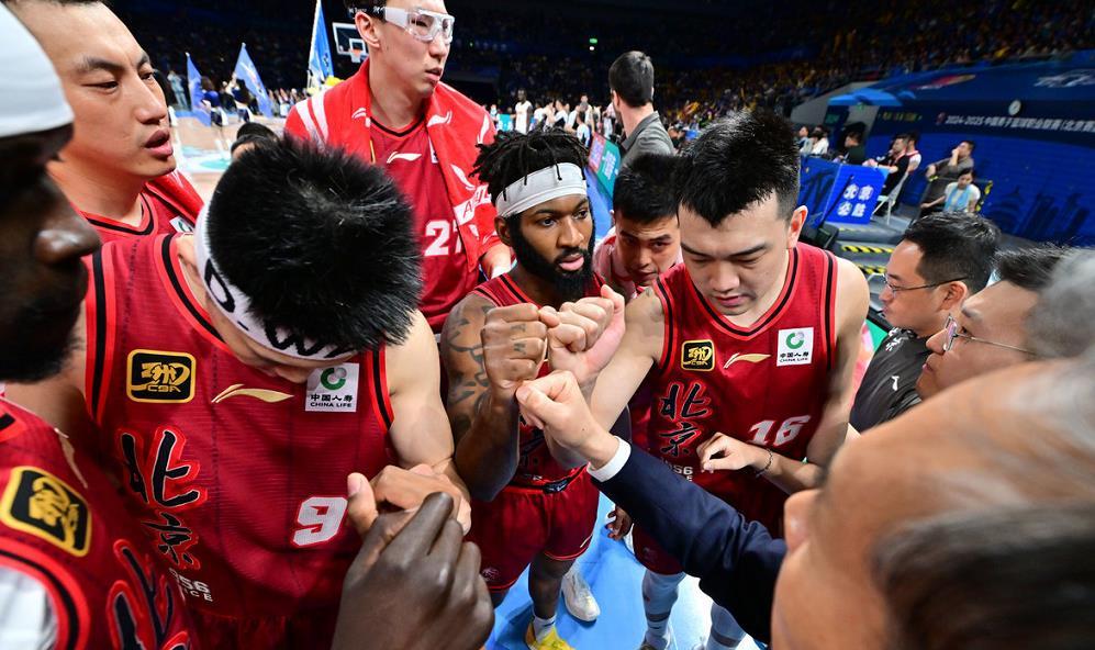 IM体育在线注册-包含XXX队横扫对手，成功卫冕CBA总冠军，实至名归!的词条