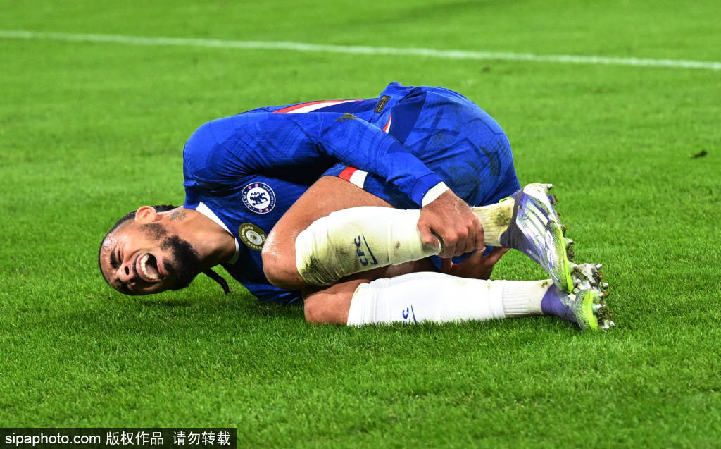 IM体育在线注册-关于切尔西门将因伤下场，球队缺乏守门员深度的信息