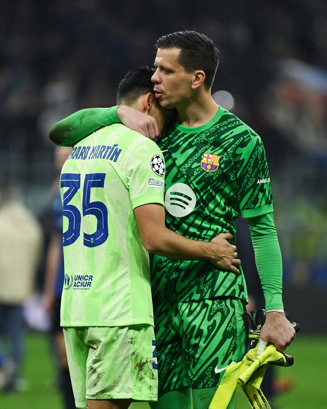 IM体育动画直播通道-巴萨后卫频频失误,多场比赛连续击败的简单介绍