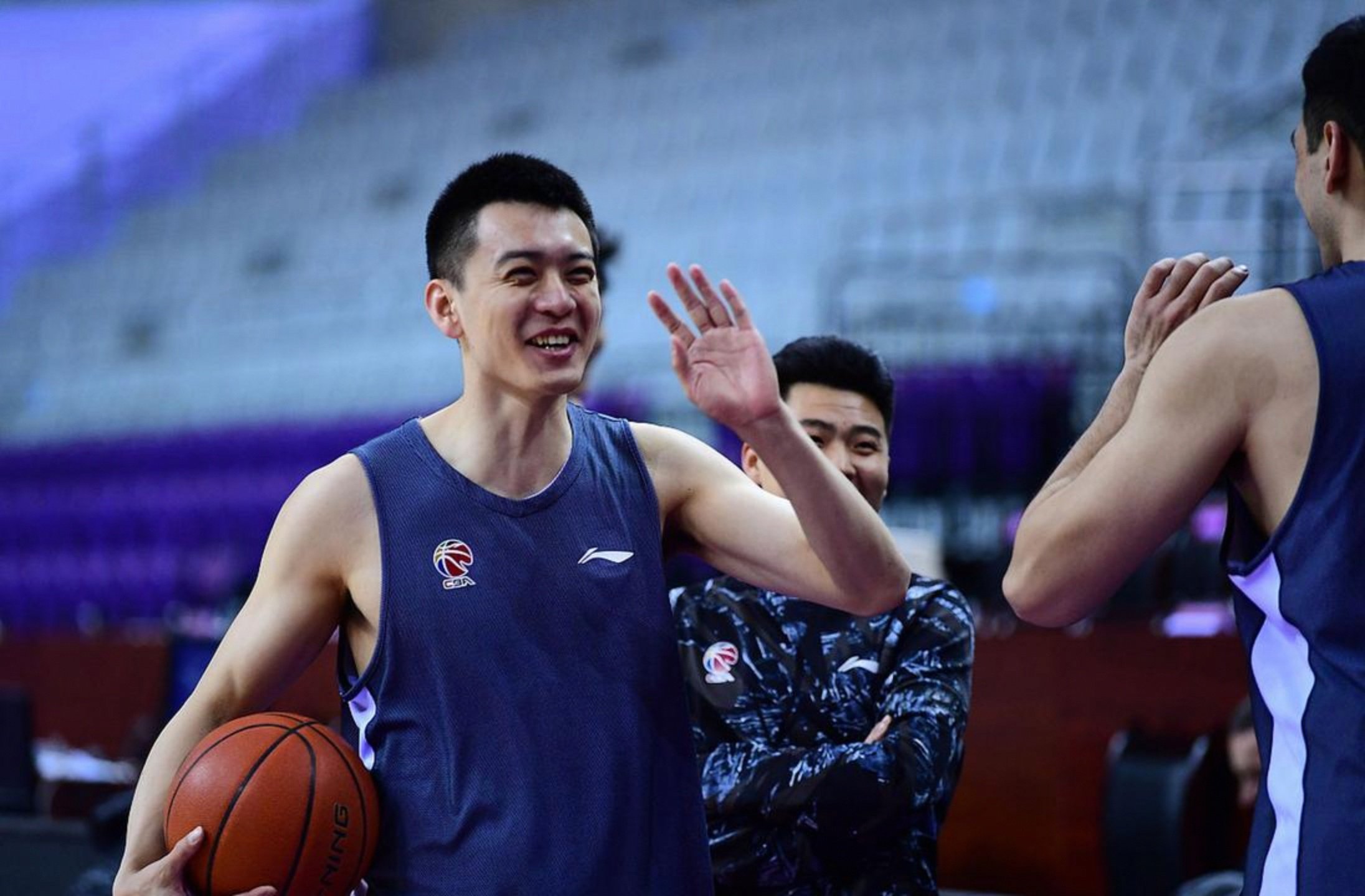 IM体育在线注册-球队意外战胜豪门，引发舆论热议