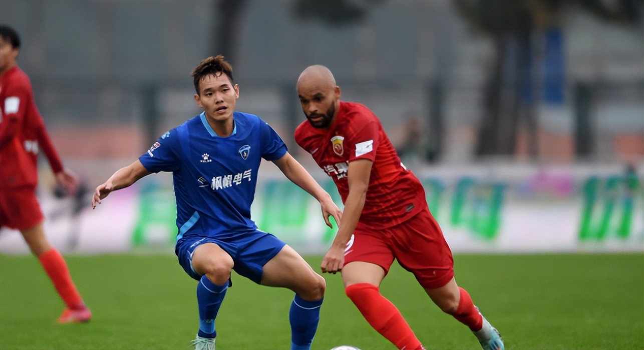 IM体育App下载-上港主场惨败,遭遇三连败,状态堪忧的简单介绍