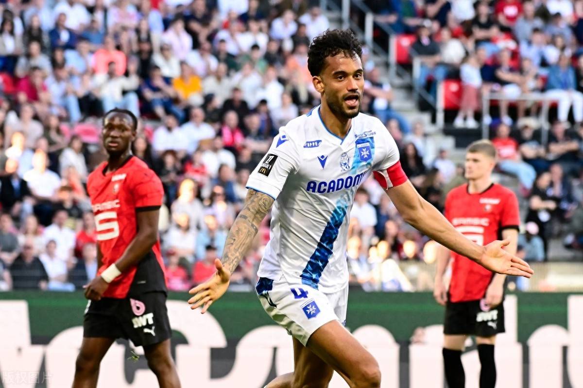 IM体育官网入口-南特对决雷恩，双方实力相当