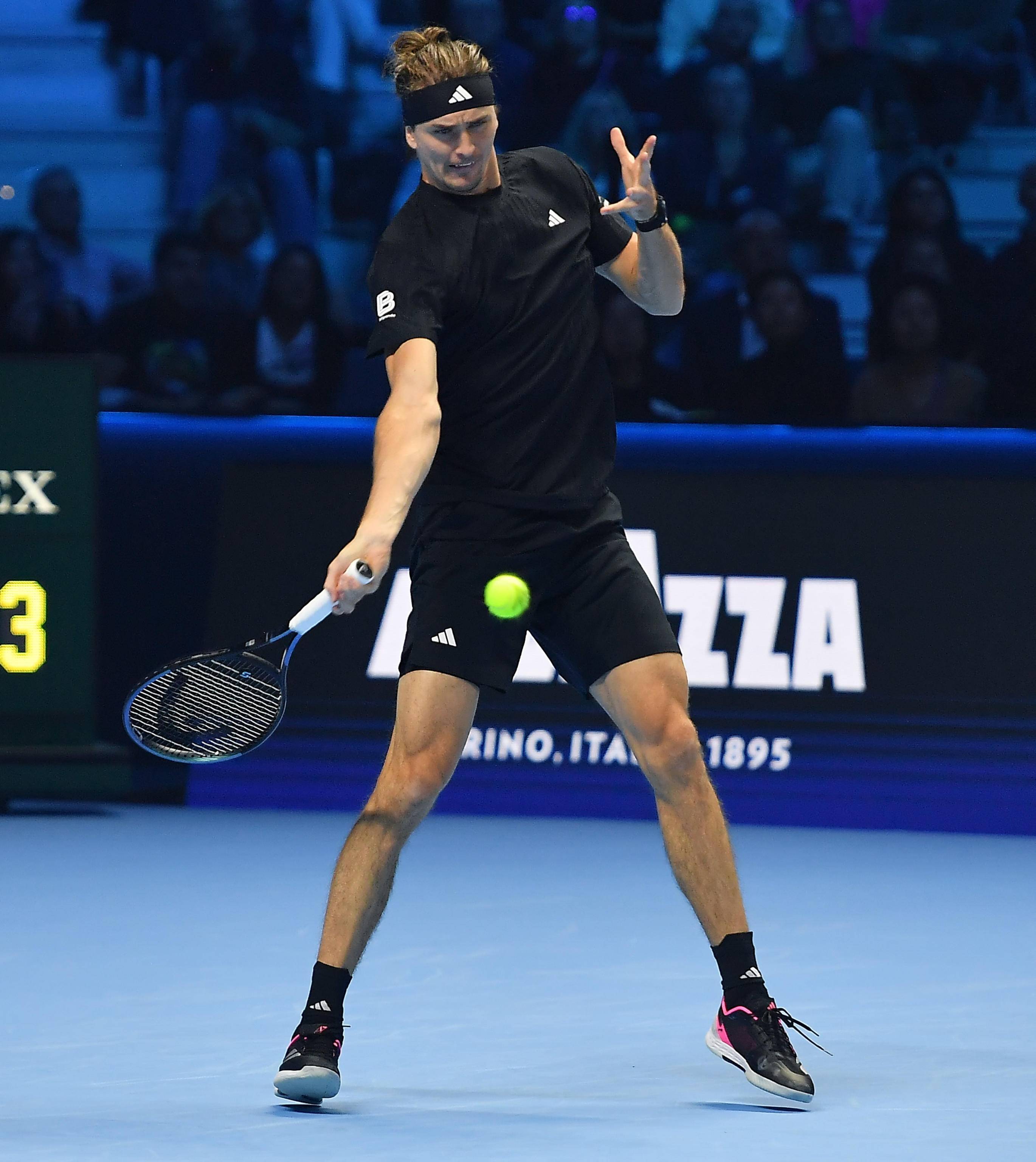 IM体育在线注册-关于ATP总决赛险胜蒙特卡洛大师赛，兹维列夫刷新纪录的信息