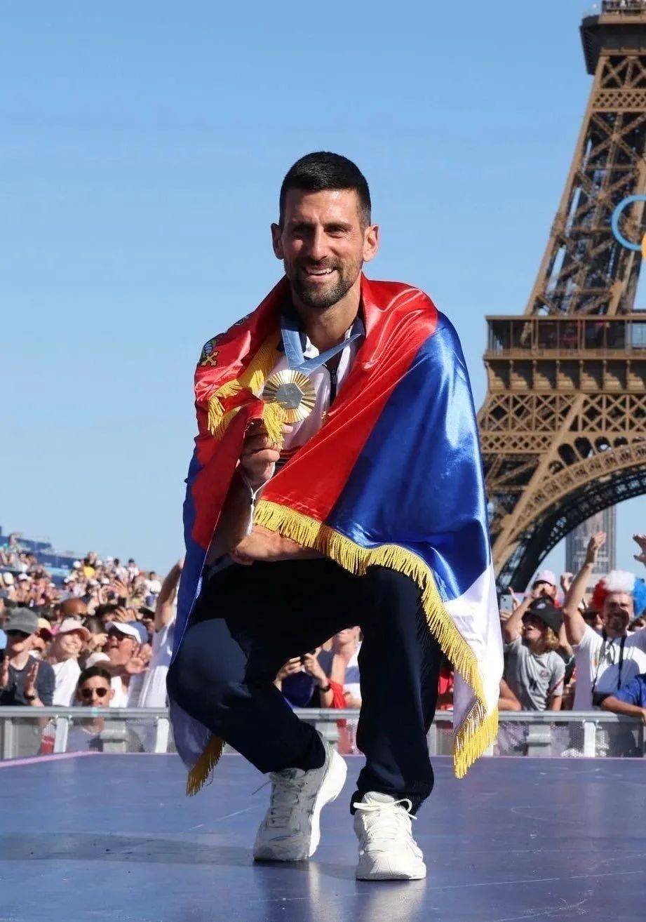 IM体育官方网-拉沃尔杯绝杀年终总决赛,德约科维奇高光表现的简单介绍