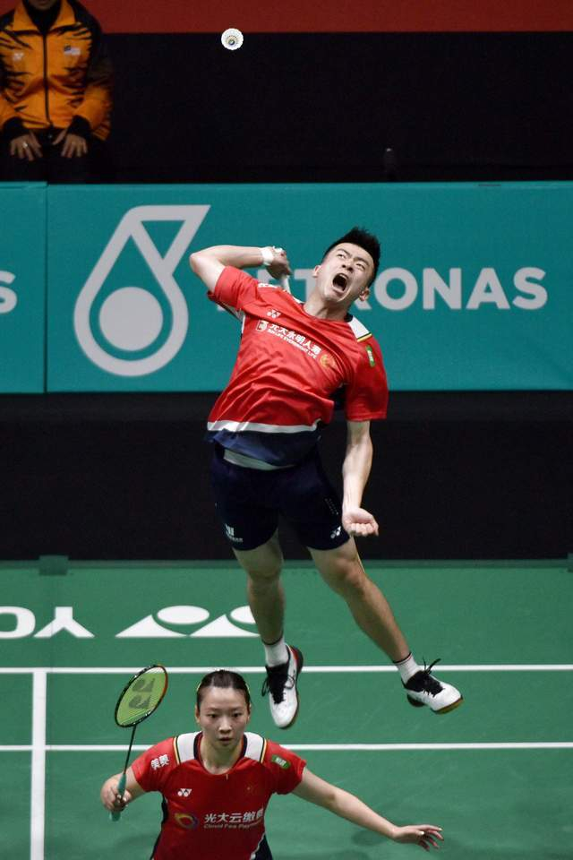 IM体育官方网站-印尼队力克泰国队，郑思维点燃赛场